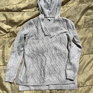 Sonoma Gray V-Neck Sweater Soft Knit Casual